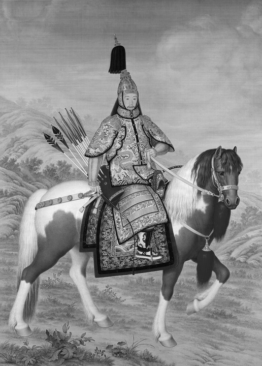 L_emperor-67755_960_720.png